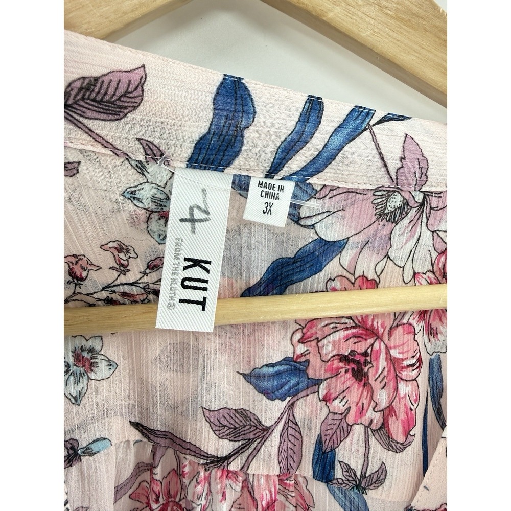 KUT From The Kloth Plus Size Pink Floral Roll Tab Blouse 3x Preppy Career Ofc - Picture 3 of 8